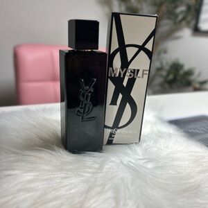 Yves Saint Laurent MYSLF Eau de Parfum - Black Bottle
